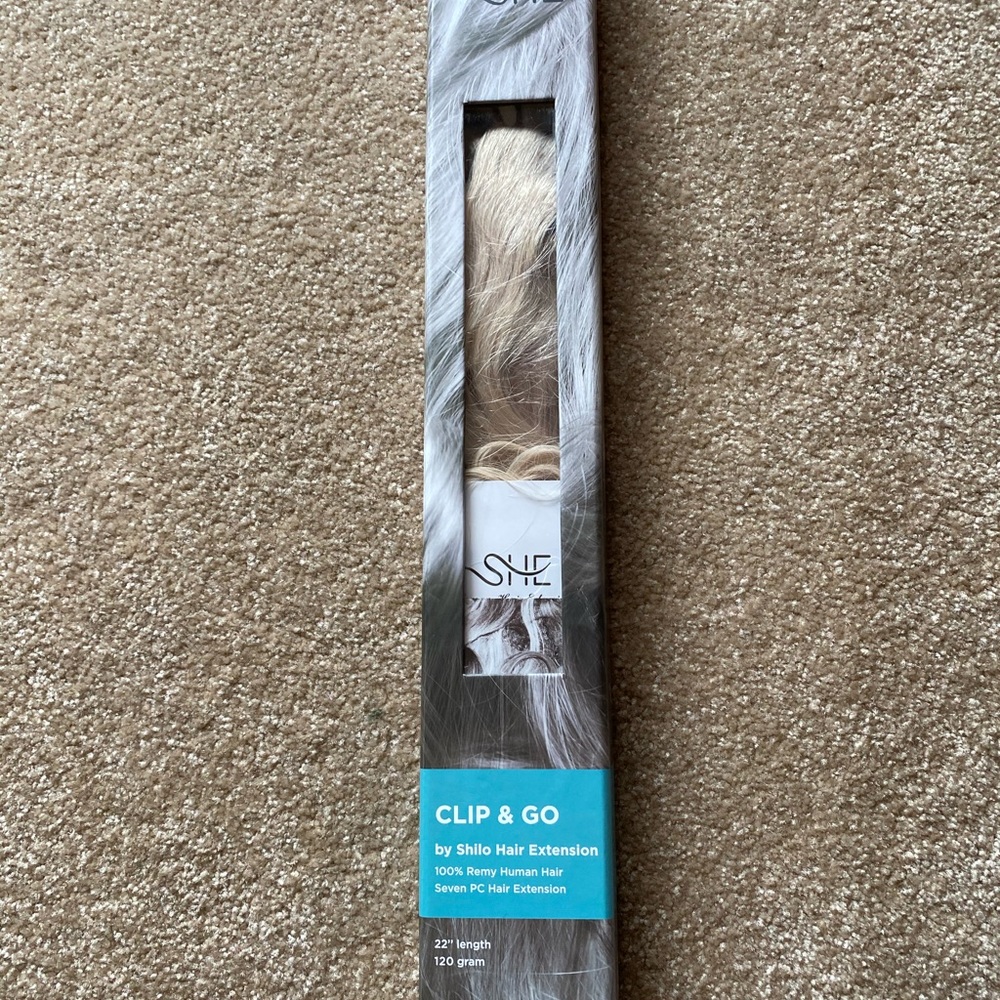 "SHE" Shilo Beyond the Beauty Hair Extensions NWOT